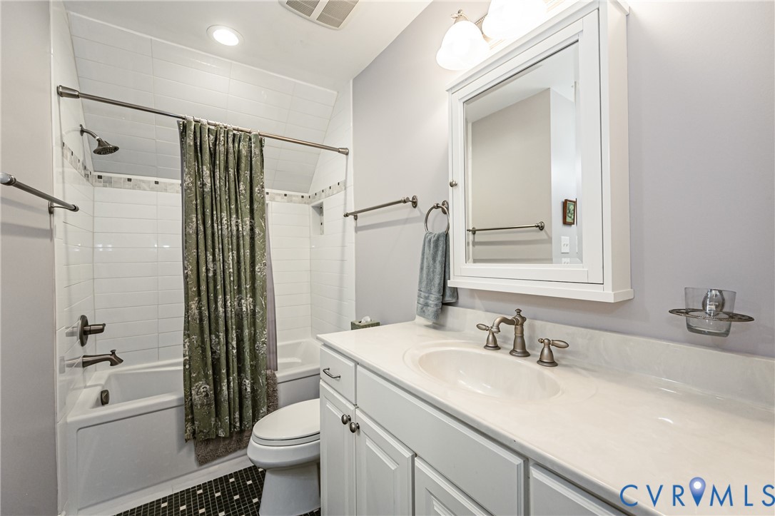 7081 Harrison Bluff Ln Property Photo 37