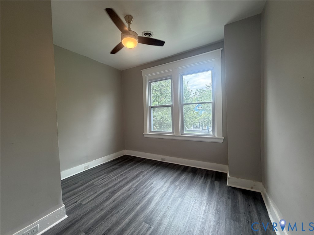3106 Carolina Ave Property Photo 24