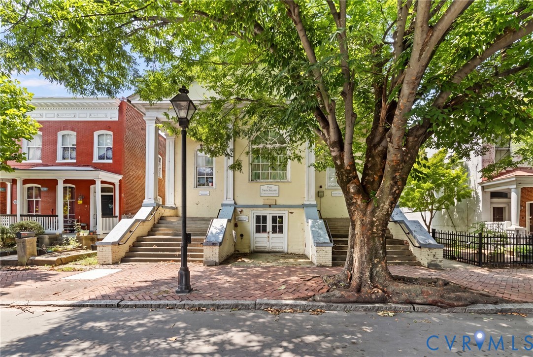 9 E Clay St Unit#6