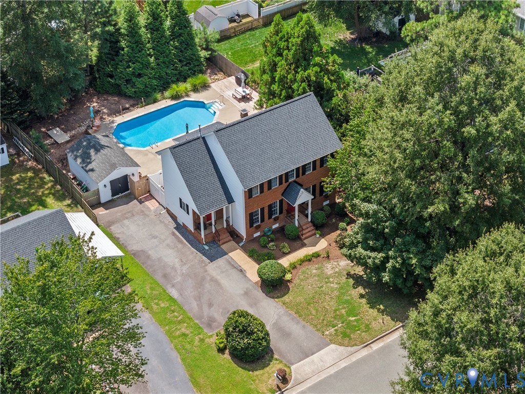 109 N Macon Ter Property Photo 1