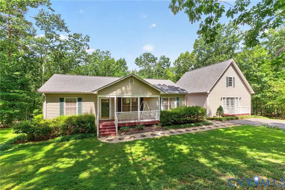 3832 Buck Island Rd Property Photo 1