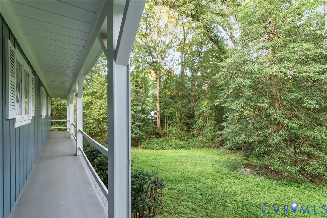 4560 E Williamsburg Rd Property Photo 6
