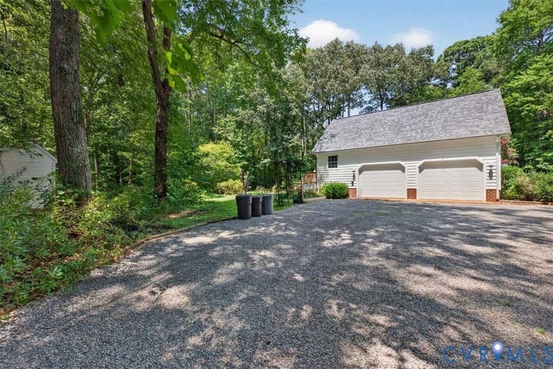 132 Schooner Ln Property Photo 36