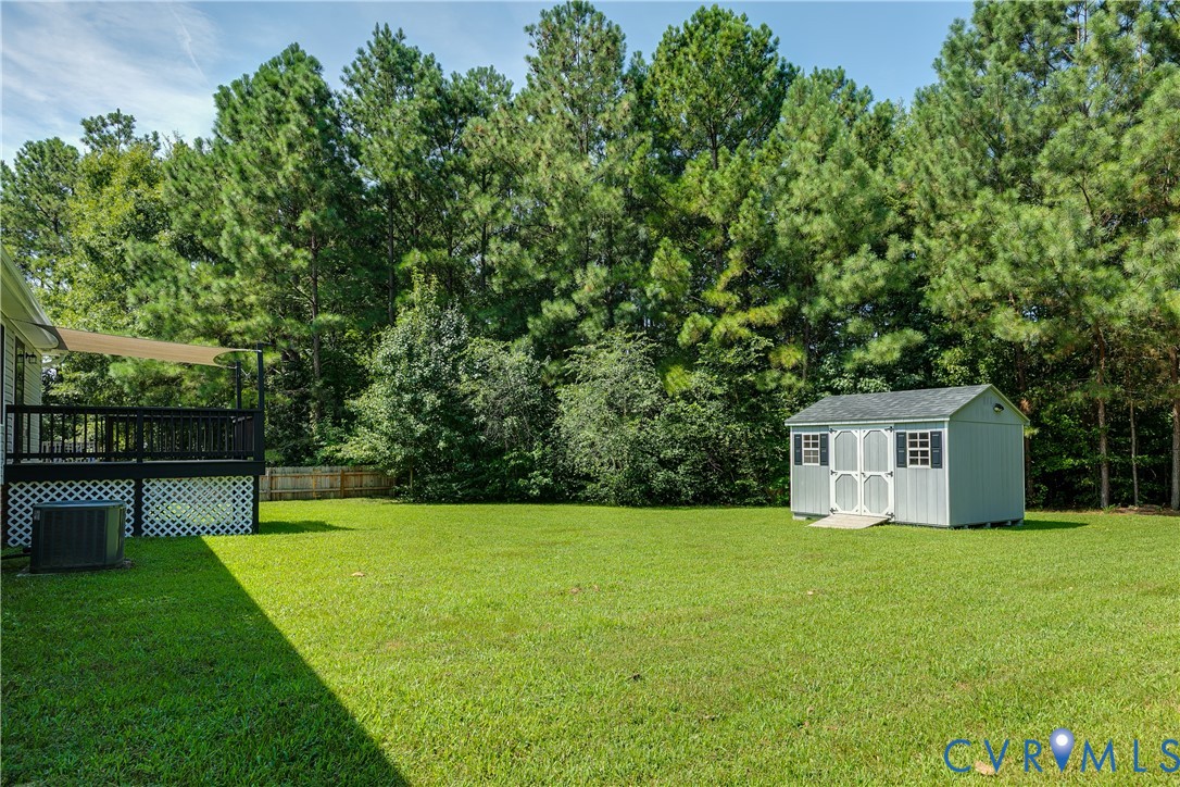4102 Kenneth Dr Property Photo 4