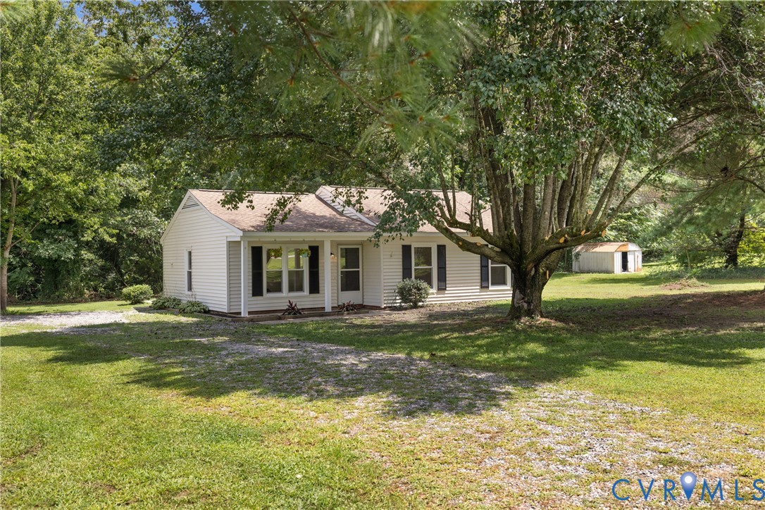 196 Manquin Dr Property Photo 2