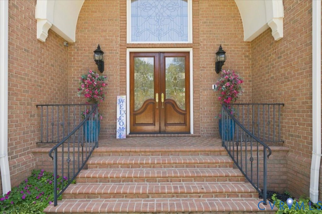 15636 Chesdin Landing Ter Property Photo 8