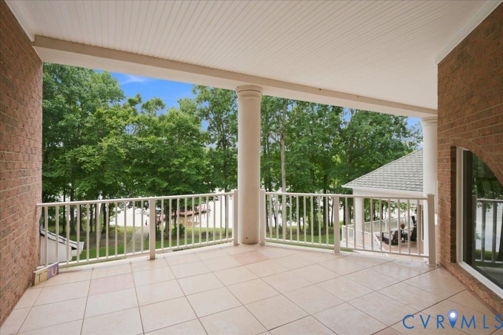 15636 Chesdin Landing Ter Property Photo 28