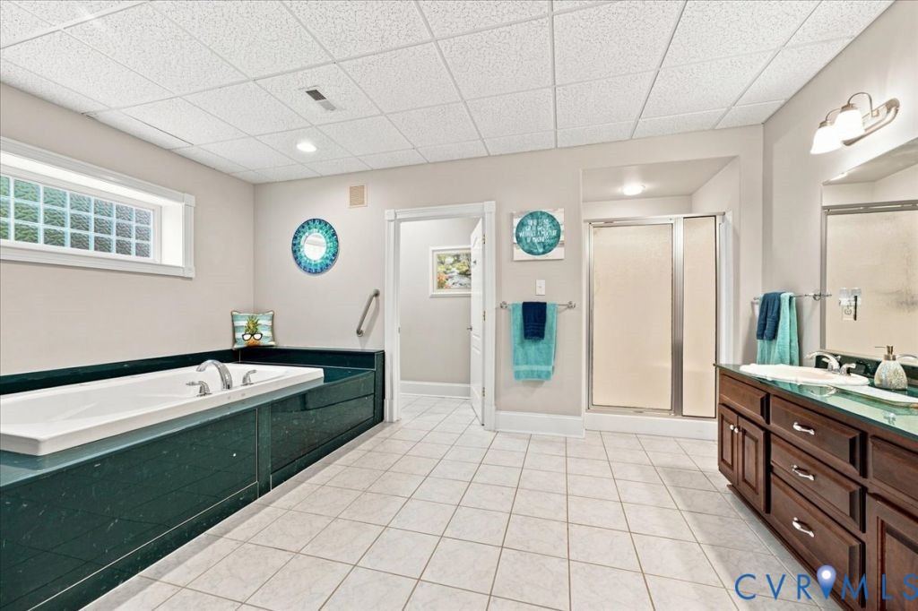 15636 Chesdin Landing Ter Property Photo 44
