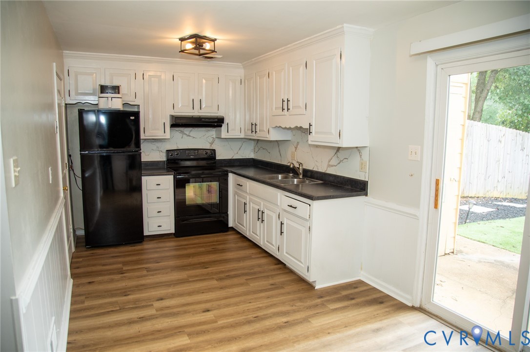 8035 Provincetown Dr Property Photo 10