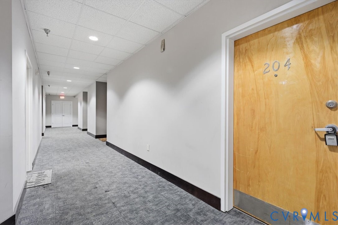 1333 W Broad St Unit#u204 Property Photo 11
