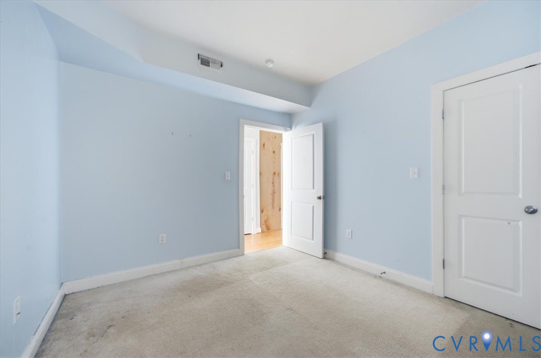 1333 W Broad St Unit#u204 Property Photo 19