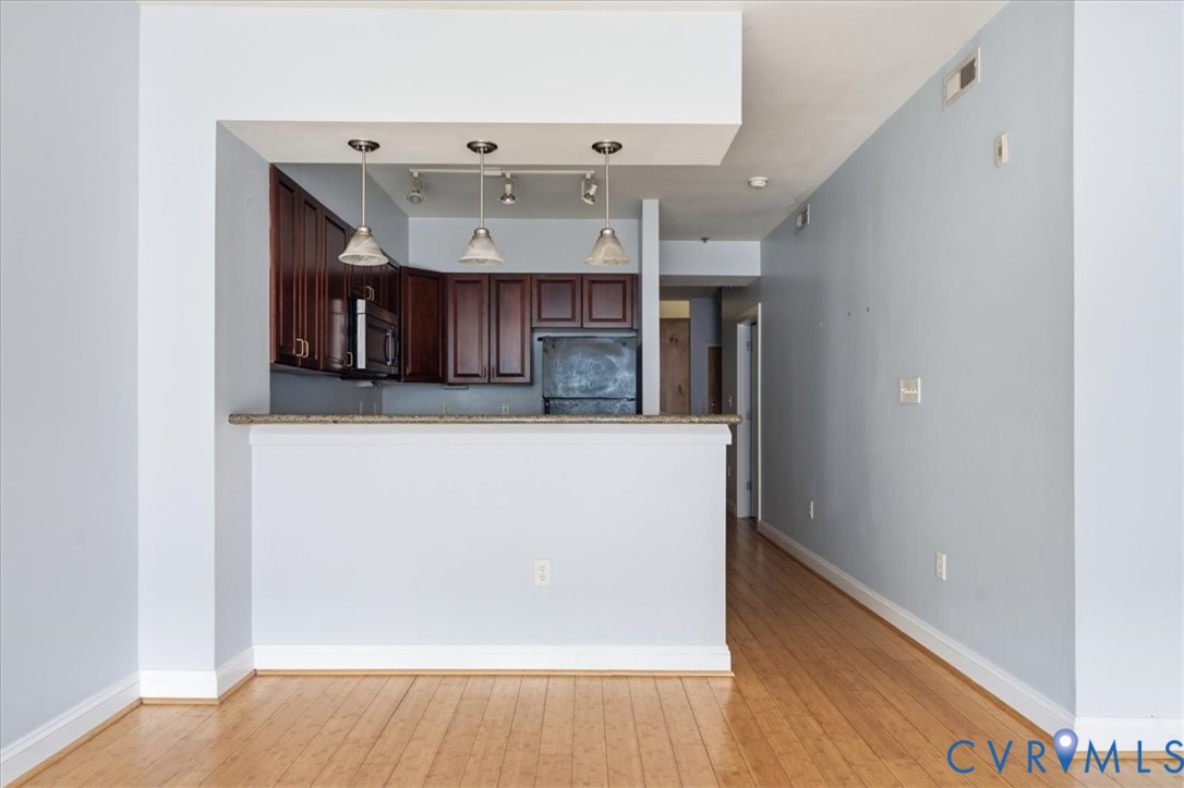 1333 W Broad St Unit#u204 Property Photo 24