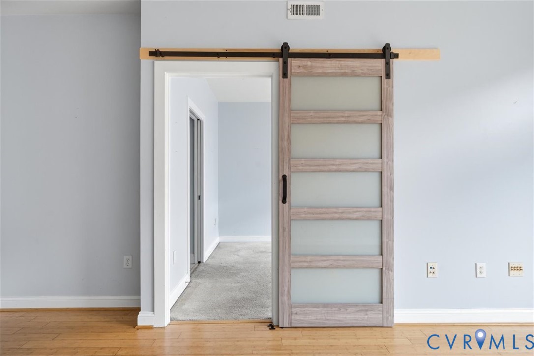 1333 W Broad St Unit#u204 Property Photo 27