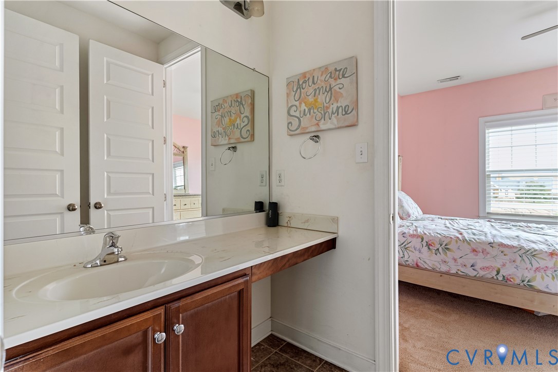 2018 James Overlook Dr Property Photo 32