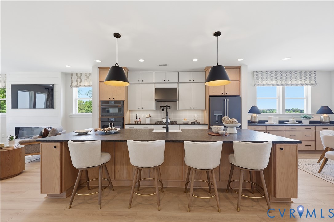 16029 Aspect Way Property Photo 1