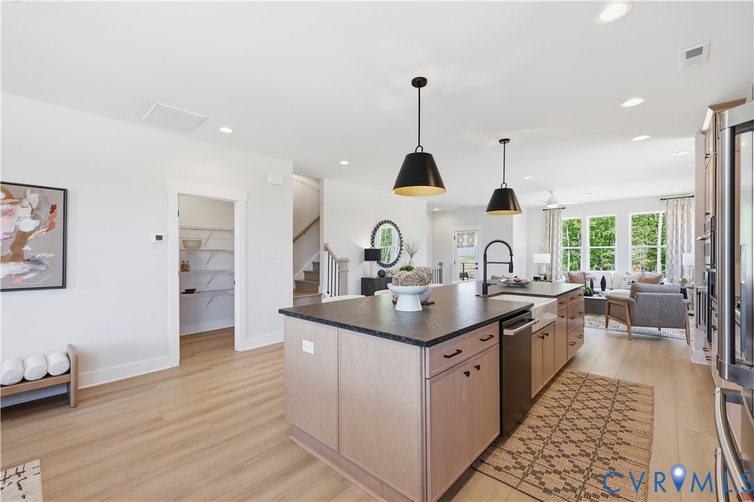 16029 Aspect Way Property Photo 21