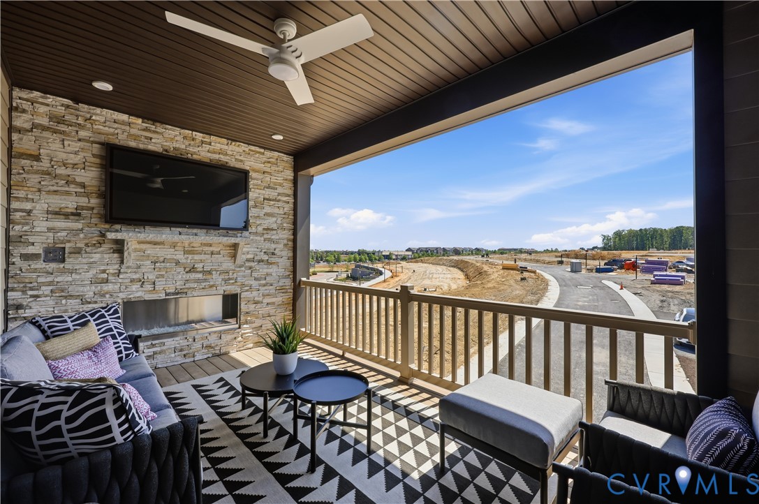 16029 Aspect Way Property Photo 24