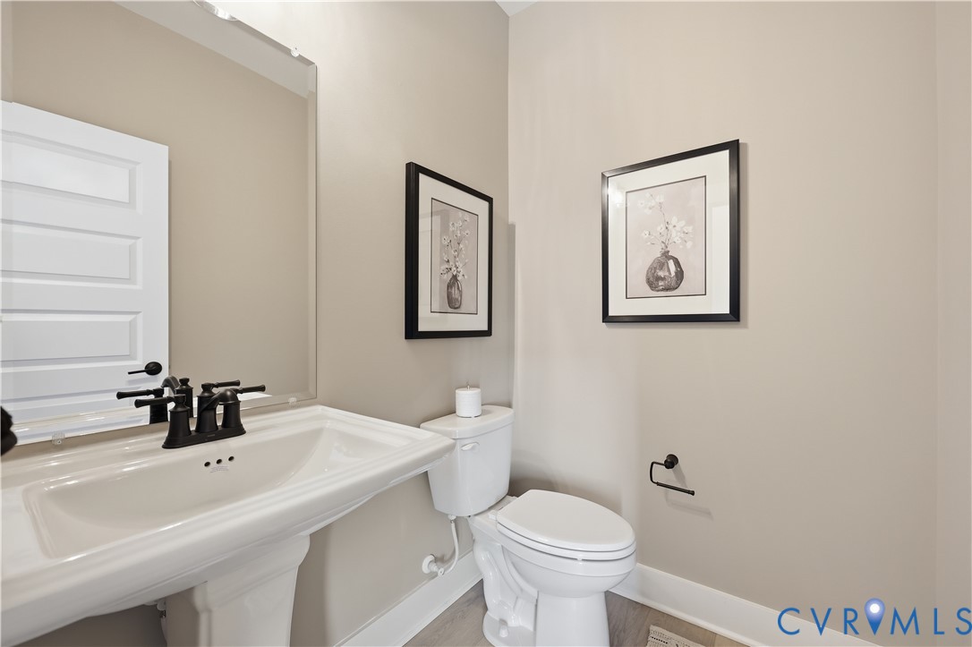 16029 Aspect Way Property Photo 25
