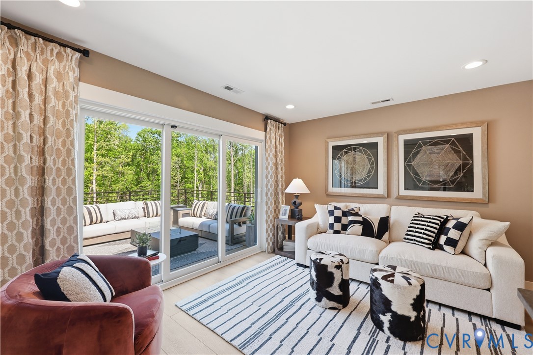16029 Aspect Way Property Photo 37