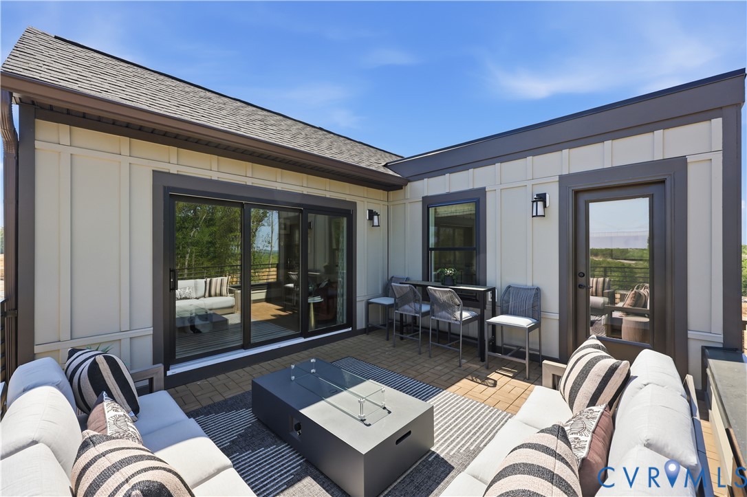 16029 Aspect Way Property Photo 40