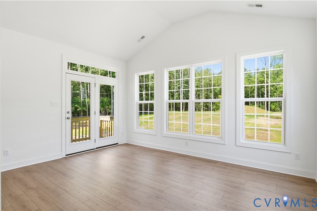 12126 Pin Oak Loop Property Photo 3