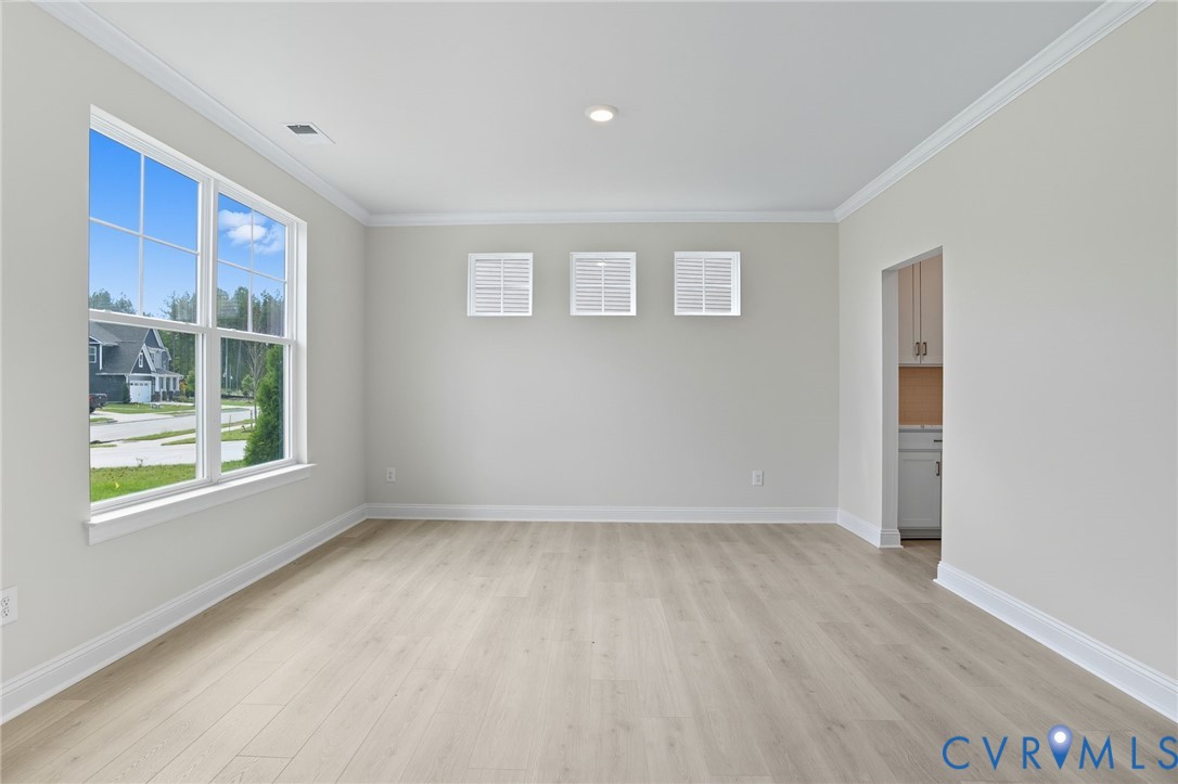 8807 Midmay Ter Property Photo 2