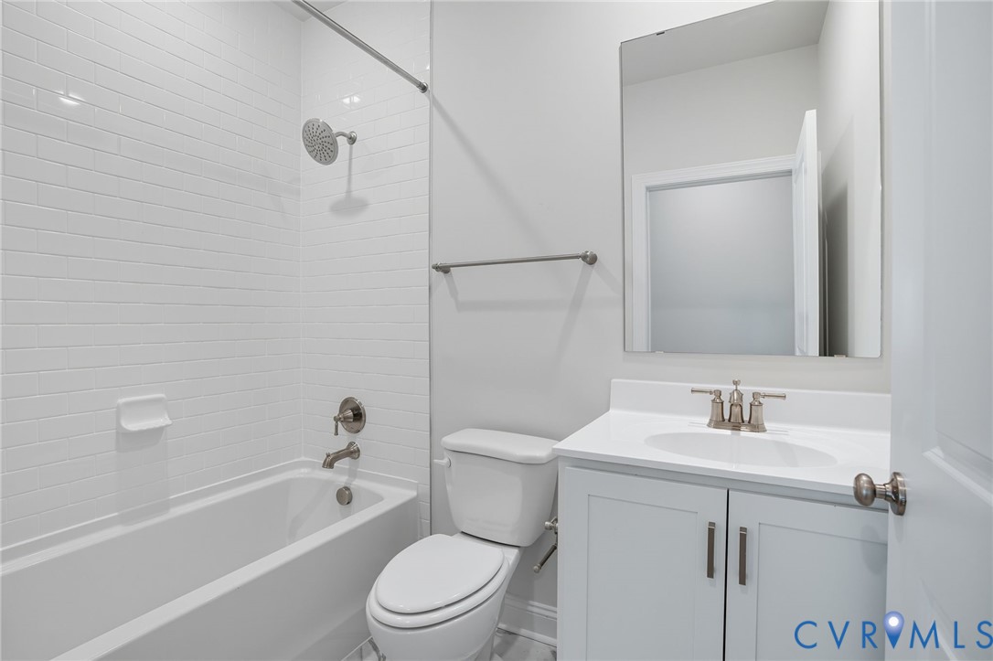 8807 Midmay Ter Property Photo 11