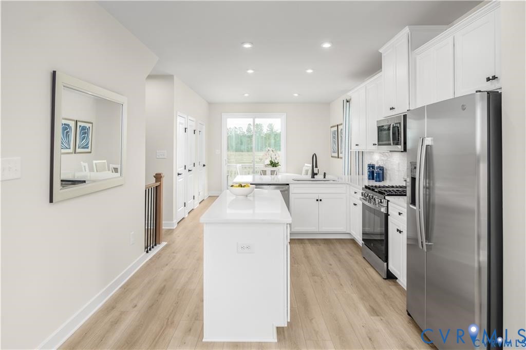 12714 Sweet Clover Ln Property Photo 4
