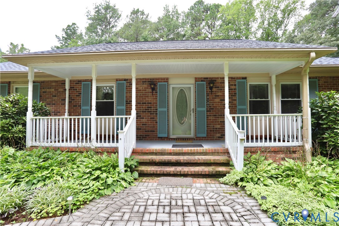 18105 Wards Creek Rd Property Photo 3