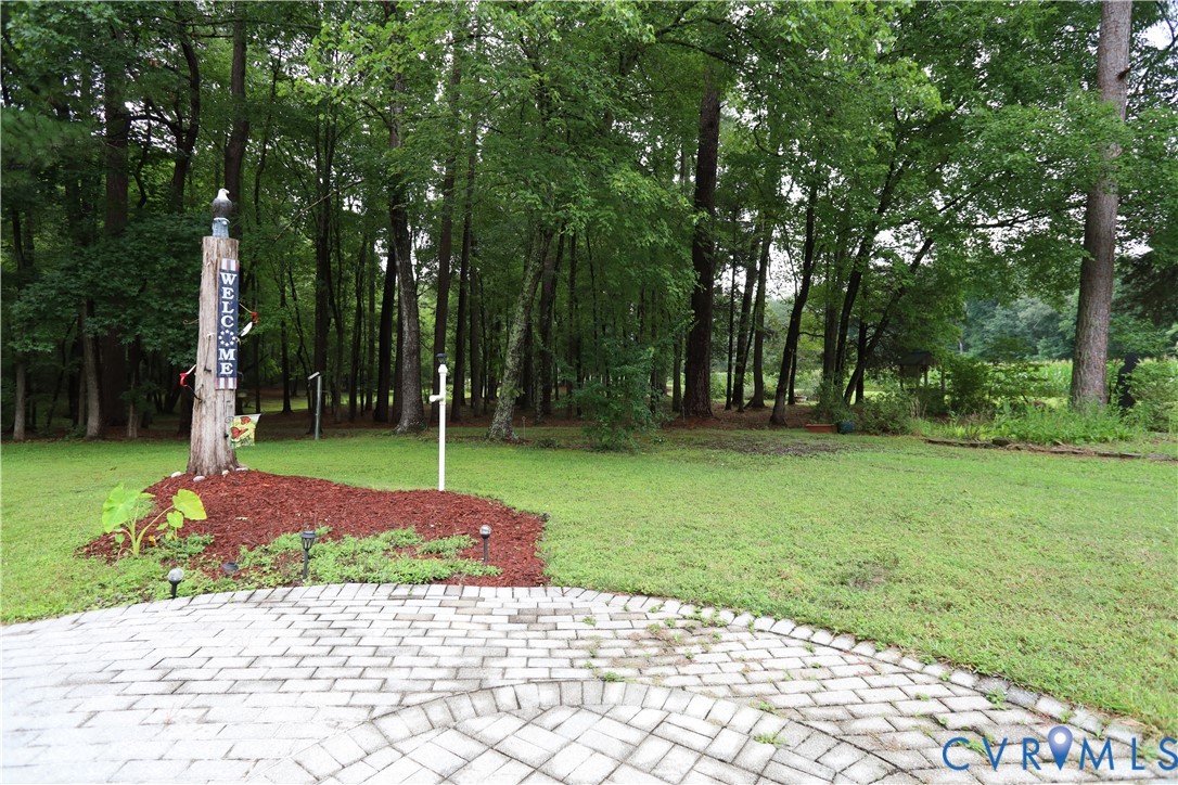 18105 Wards Creek Rd Property Photo 4