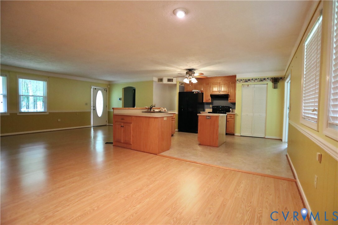 18105 Wards Creek Rd Property Photo 9