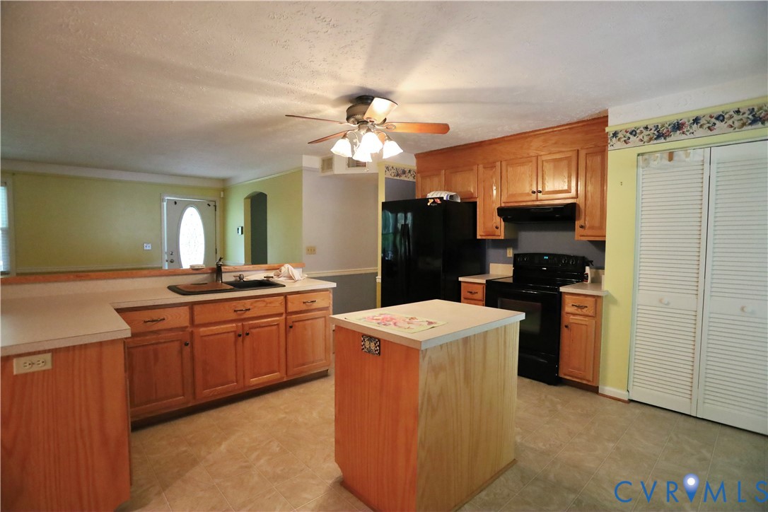 18105 Wards Creek Rd Property Photo 10