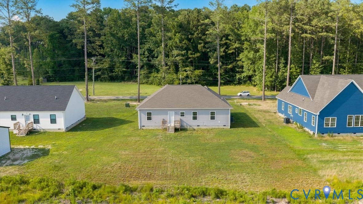 320 Bank St Property Photo 35