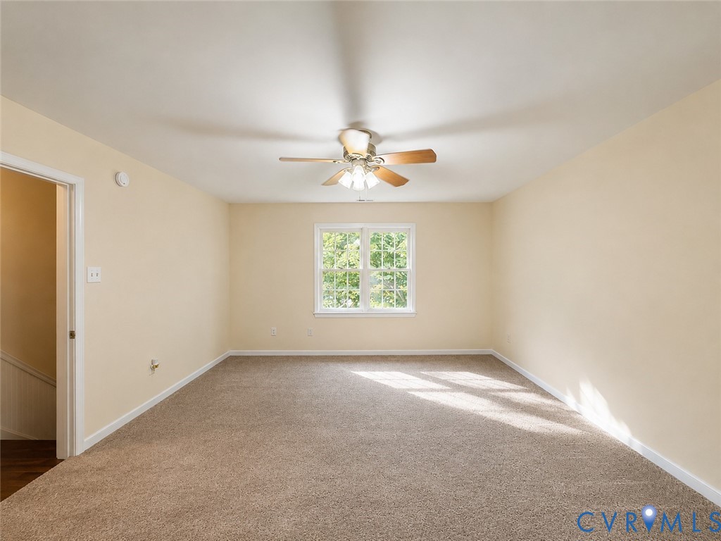 8240 Tarragon Dr Property Photo 14