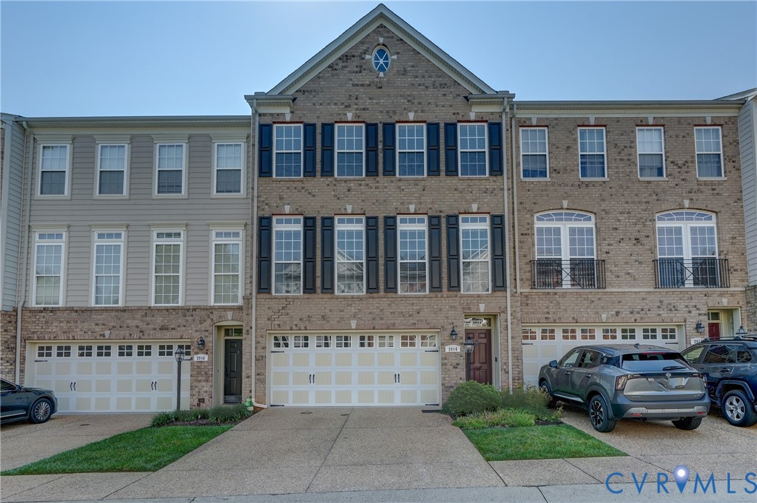 2914 Murano Way Property Photo 1