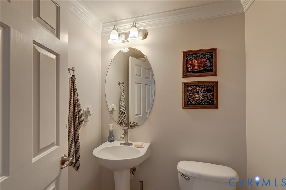 2914 Murano Way Property Photo 24