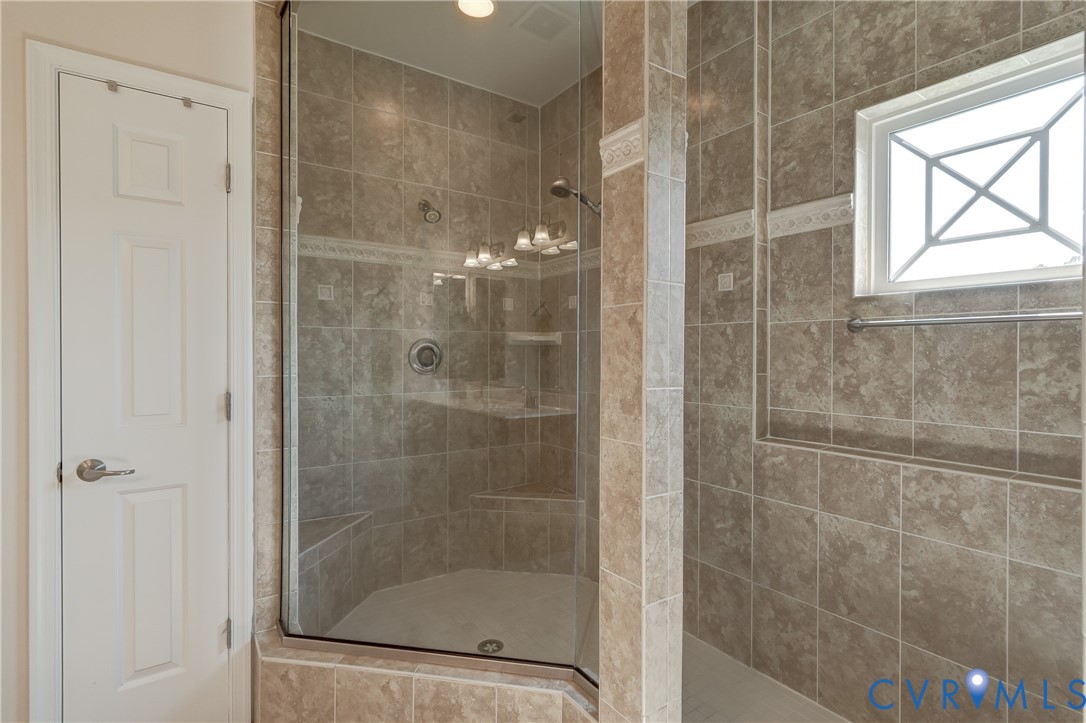 2914 Murano Way Property Photo 51