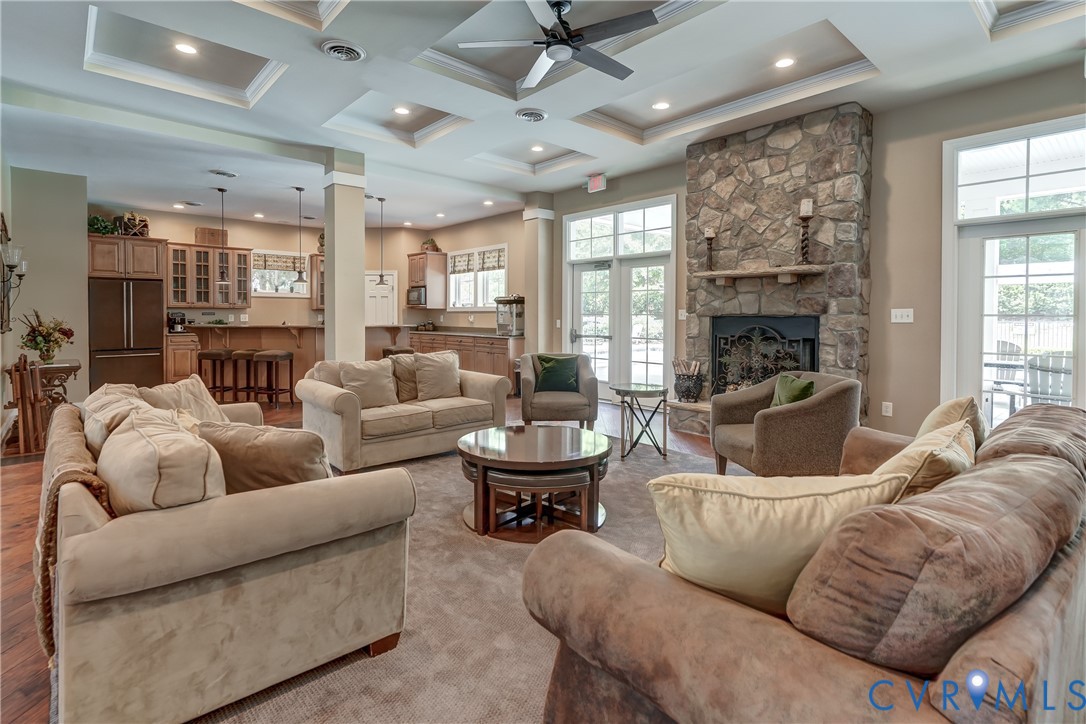 2914 Murano Way Property Photo 61