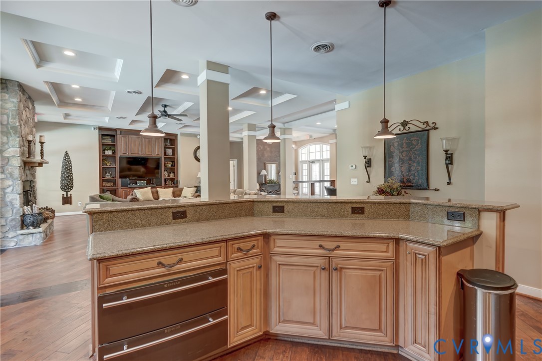 2914 Murano Way Property Photo 64