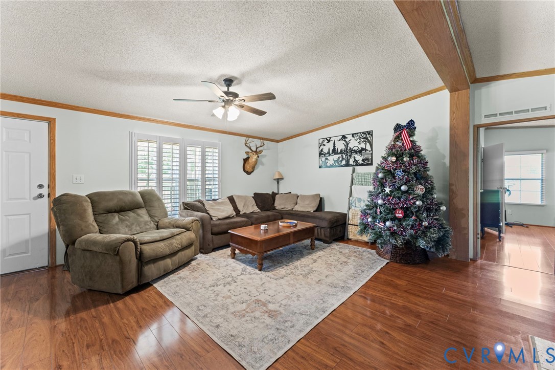 2976 K-v Rd Property Photo 11