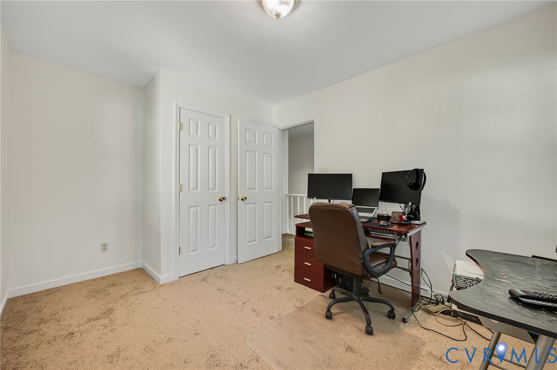 7236 Hartsdale Ct Property Photo 15