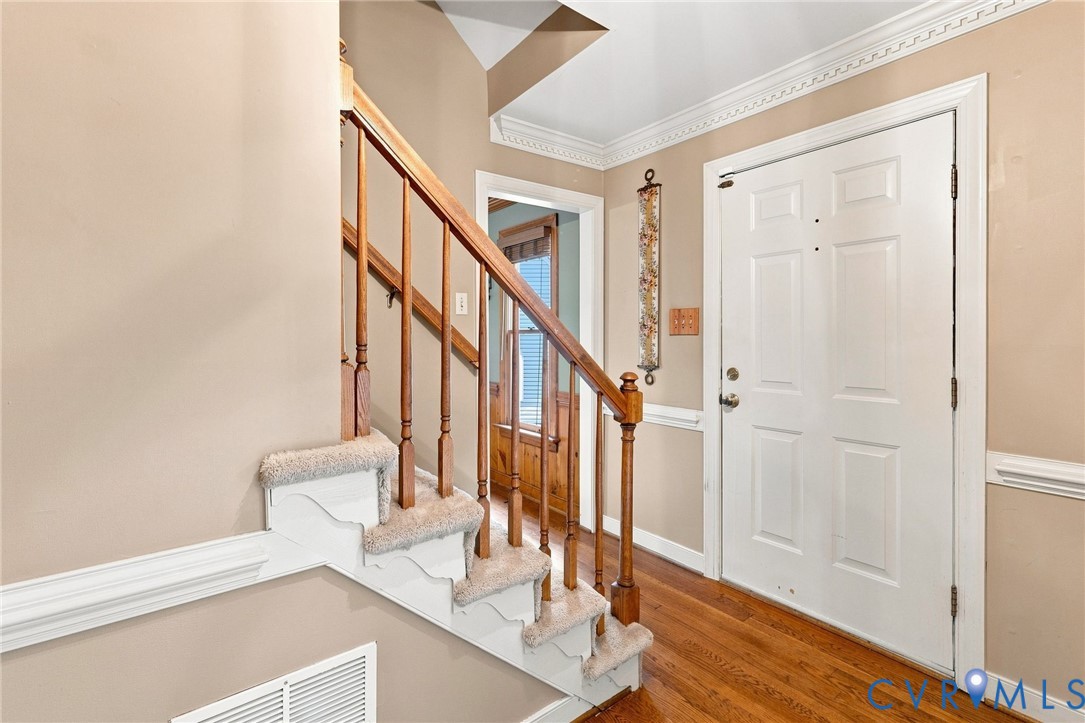 5907 Gates Mill Pl Property Photo 3