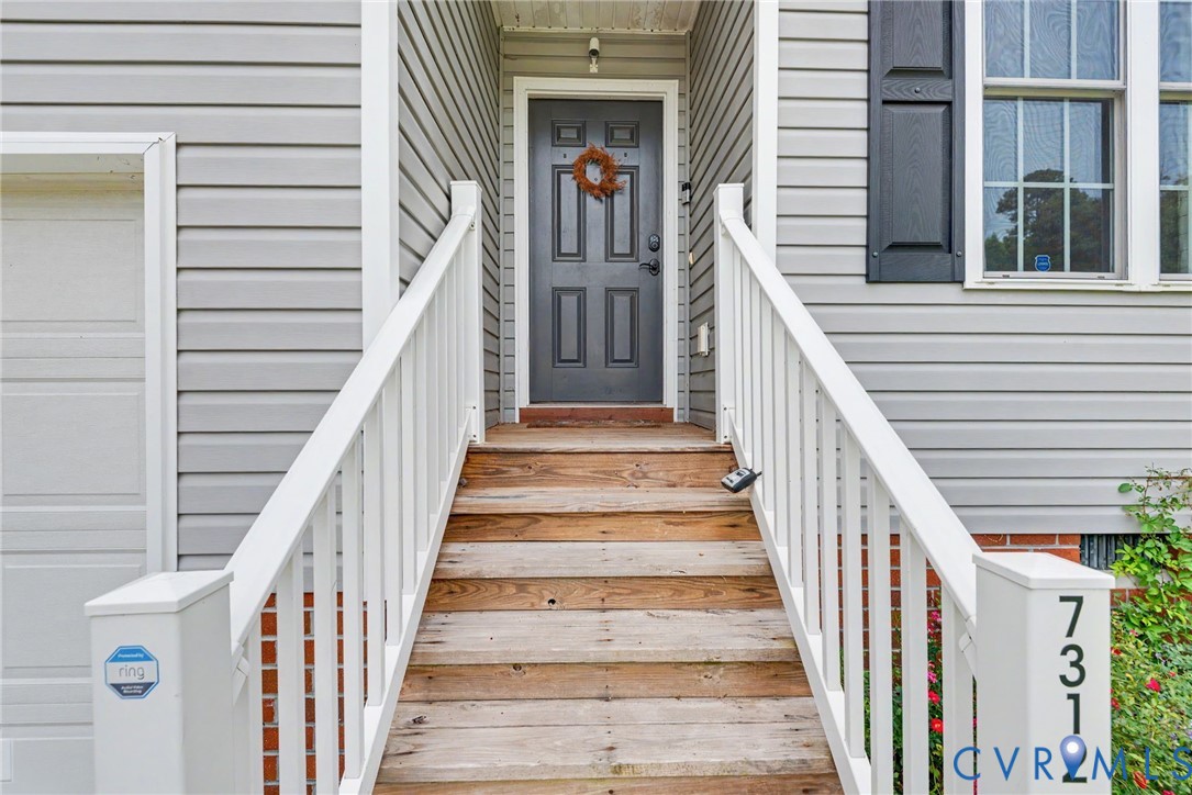 7312 Round Ridge Pl Property Photo 3