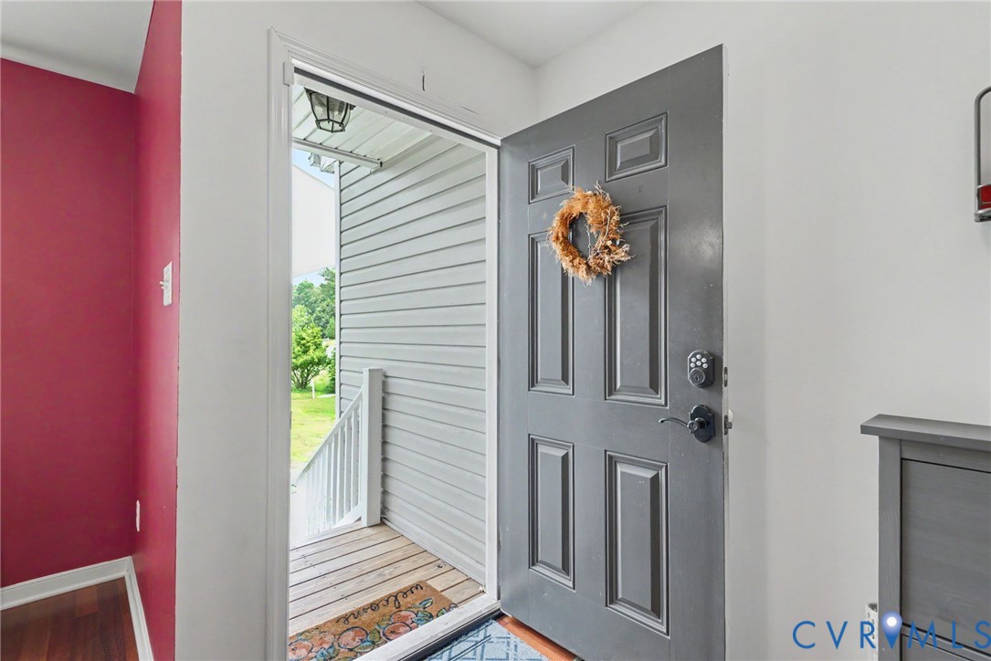 7312 Round Ridge Pl Property Photo 5
