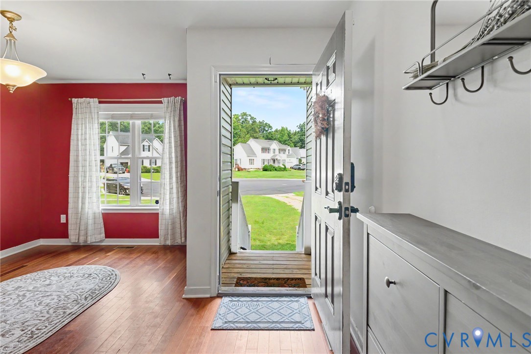 7312 Round Ridge Pl Property Photo 6