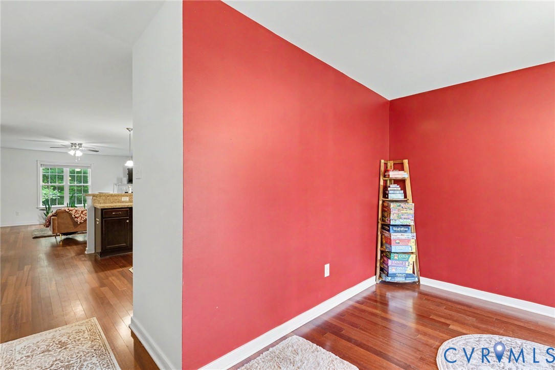 7312 Round Ridge Pl Property Photo 9