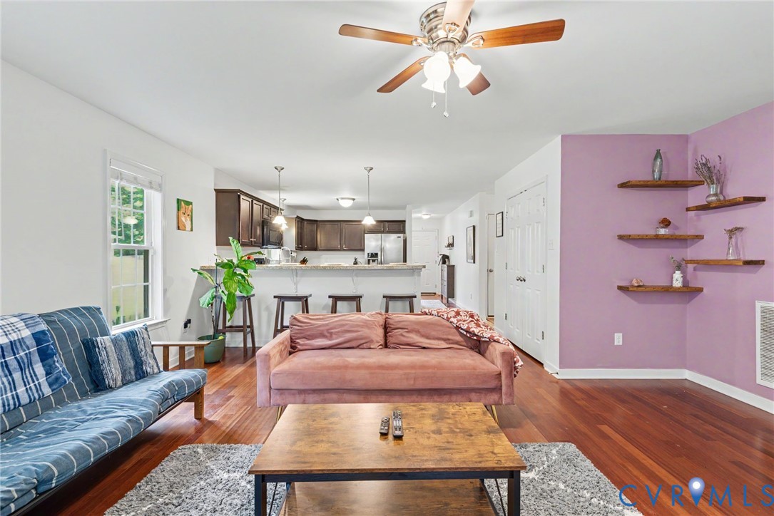 7312 Round Ridge Pl Property Photo 17