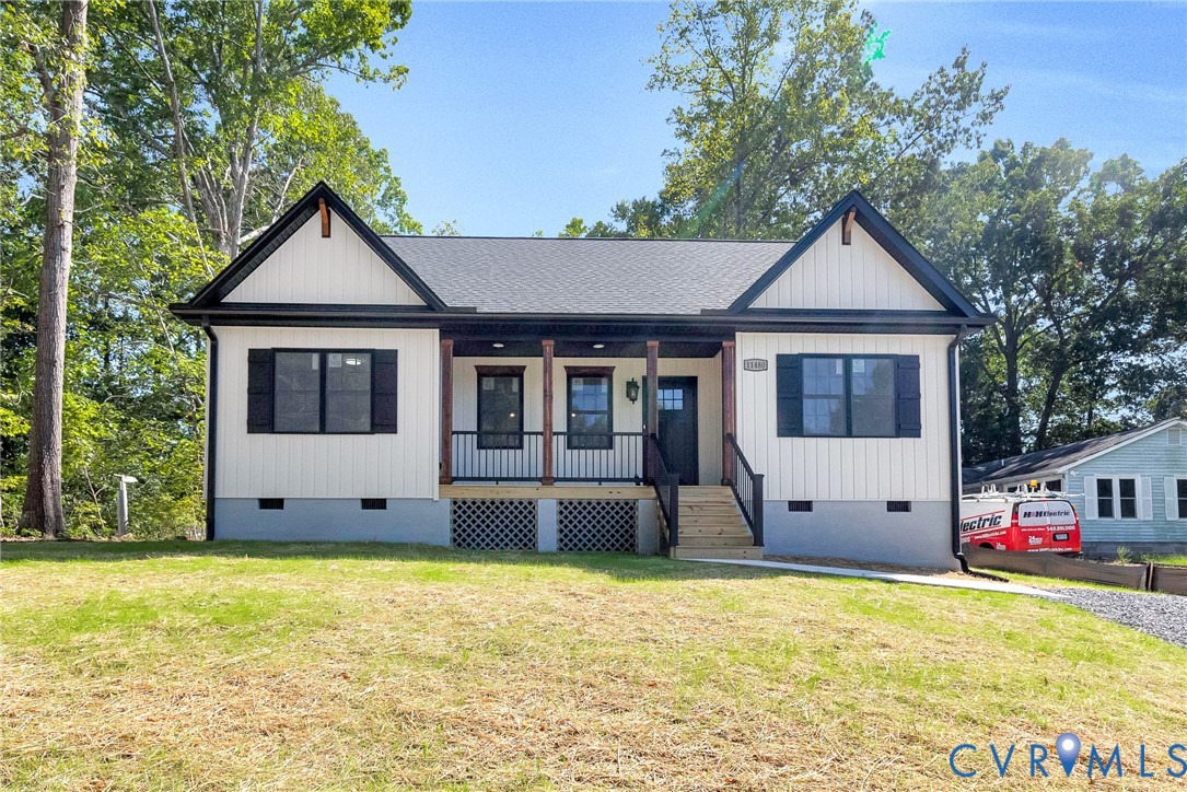 11480 Brown Ln Property Photo 1