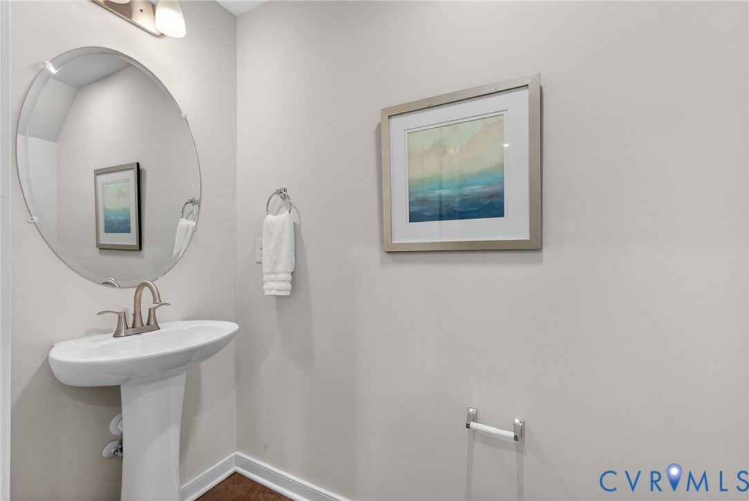 2439 Ownby Ln Unit#b 13 Property Photo 15