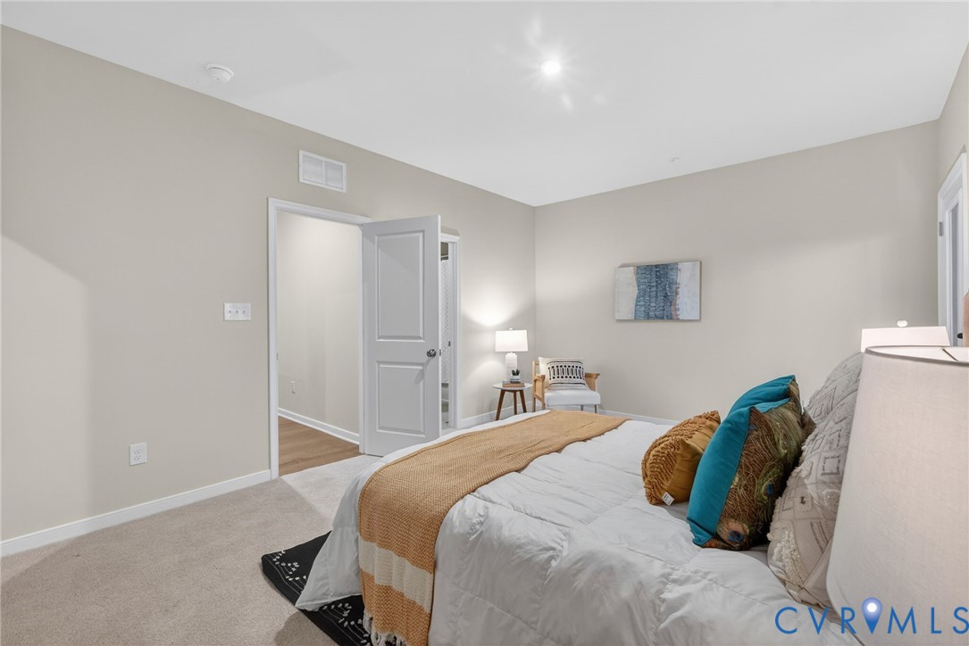 2439 Ownby Ln Unit#b 13 Property Photo 24